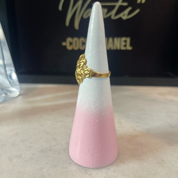 Pretty stamped .925 Sterling Silver & Goldtone overlay Filigree Ring Sz. 5 1/2 - Picture 2 of 8